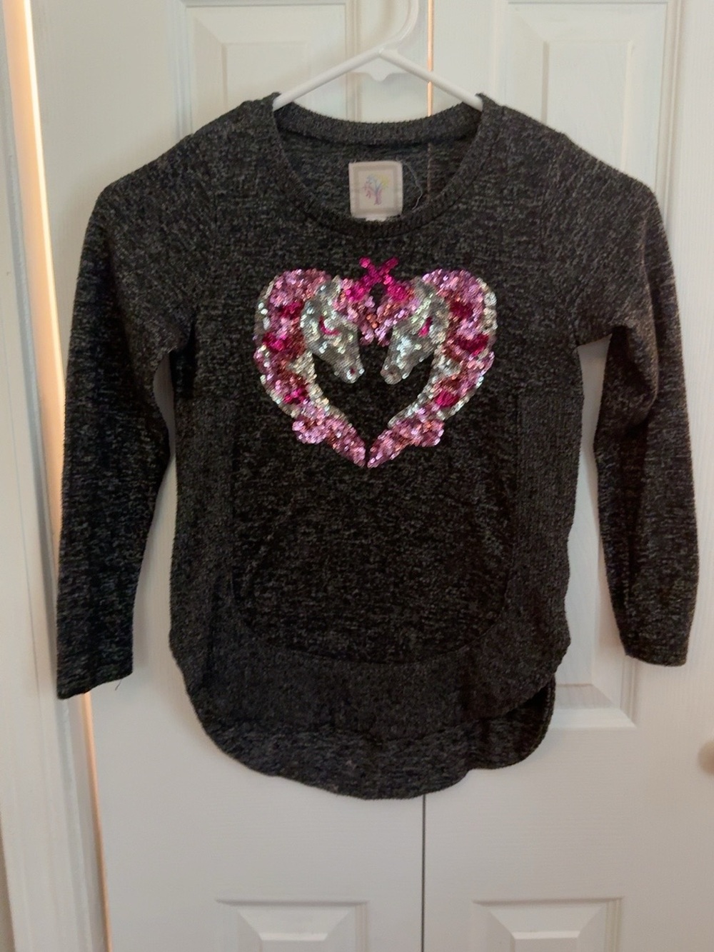 Girls' Dark Gray Sequin Heart Pullover Top - Kids Shirts & Tops